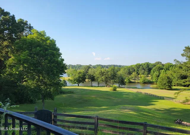 $995,000 | 626 Cedar Hill Road, Flora, MS 39071