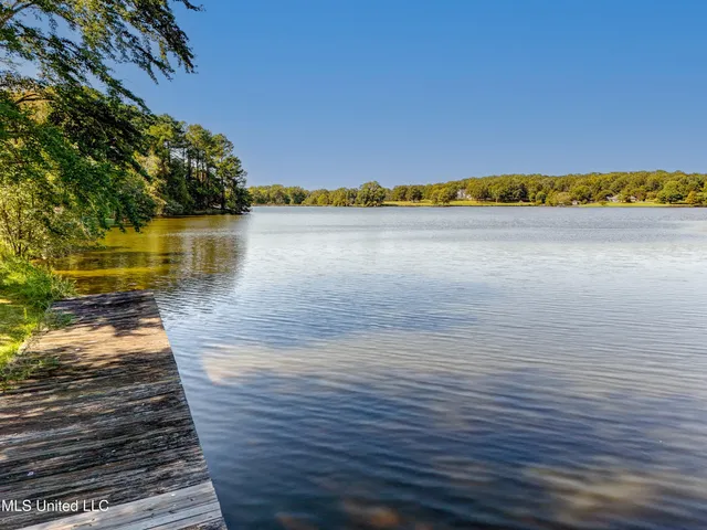 $995,000 | 626 Cedar Hill Road, Flora, MS 39071