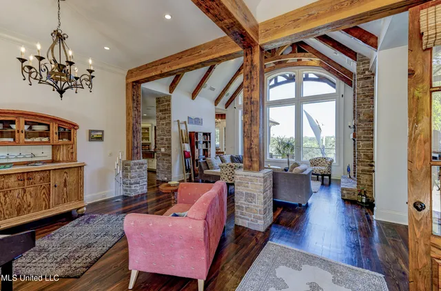 $995,000 | 626 Cedar Hill Road, Flora, MS 39071