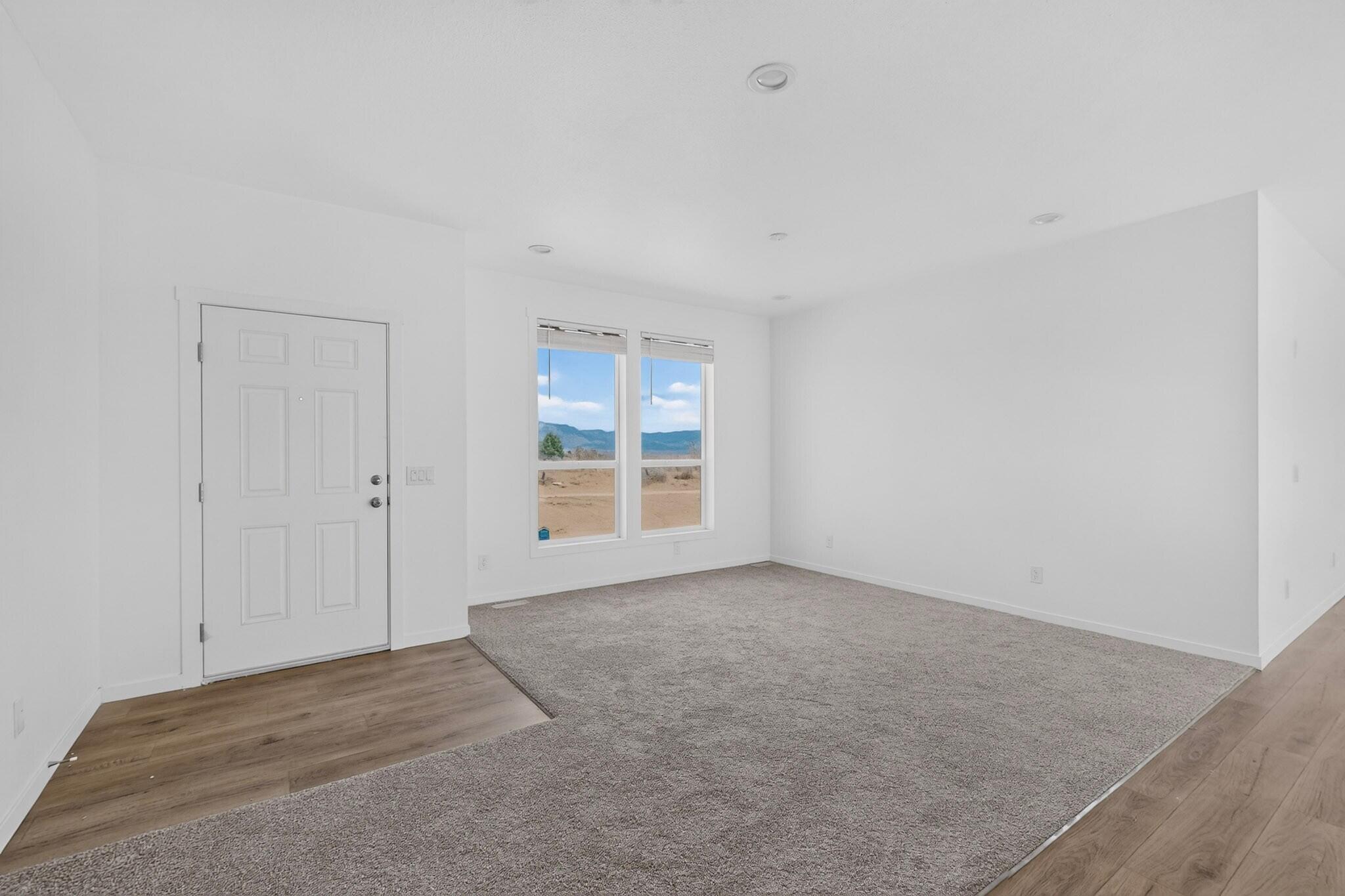 1401 11th Street Southwest Rio Rancho, NM 87124 - Photo 3 of 75 Gallery Image 3