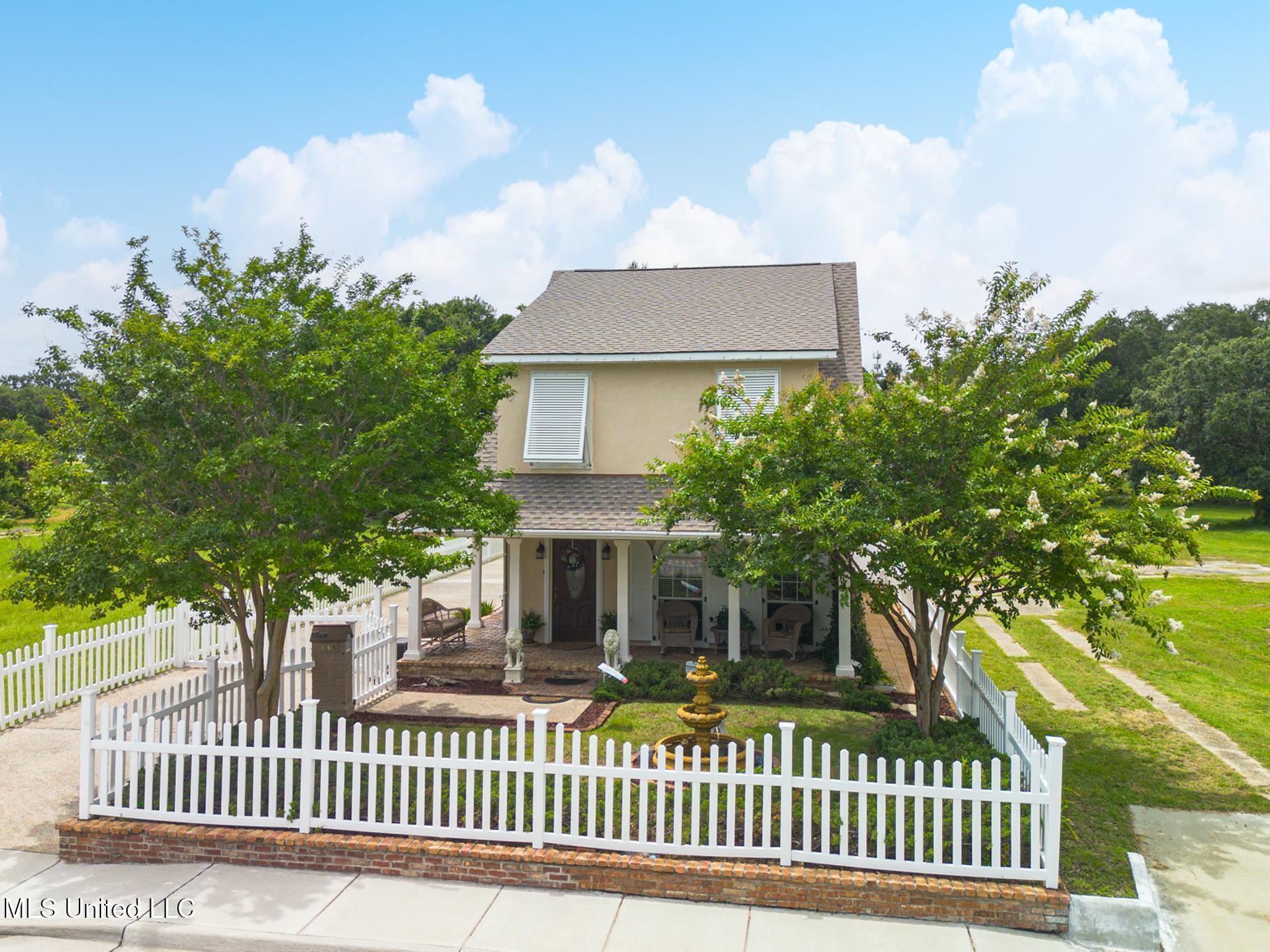 133 Myrtle Street Biloxi, MS 39530 - Photo 6 of 56 133-5