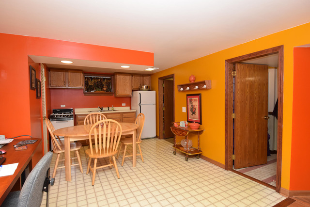 4N355 Walter Road Addison, IL 60101 - Photo 17 of 25