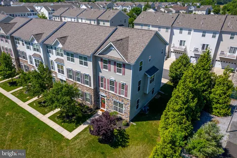 $399,900 | 460 Aura Road, Mullica Hill, NJ 08062