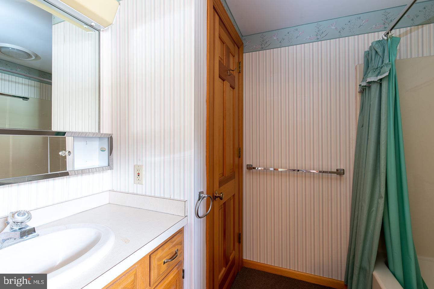 1709 Ramich Road Temple, PA 19560 - Photo 13 of 32