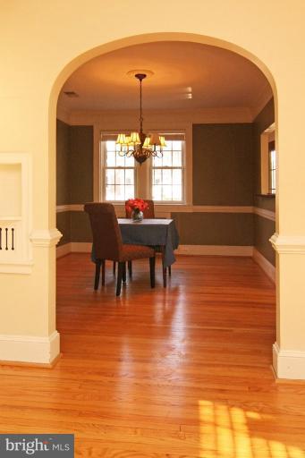 330 Hopkins Road Baltimore, MD 21212 - Photo 12 of 30 a view of a dining room with furniture and chandelier