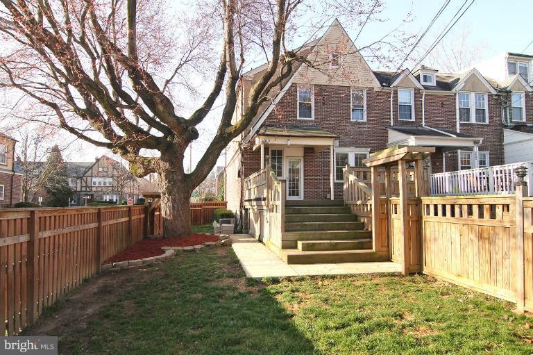 330 Hopkins Road Baltimore, MD 21212 - Photo 24 of 30 a front view of a house with a yard