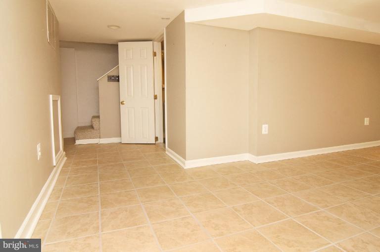 330 Hopkins Road Baltimore, MD 21212 - Photo 25 of 30
