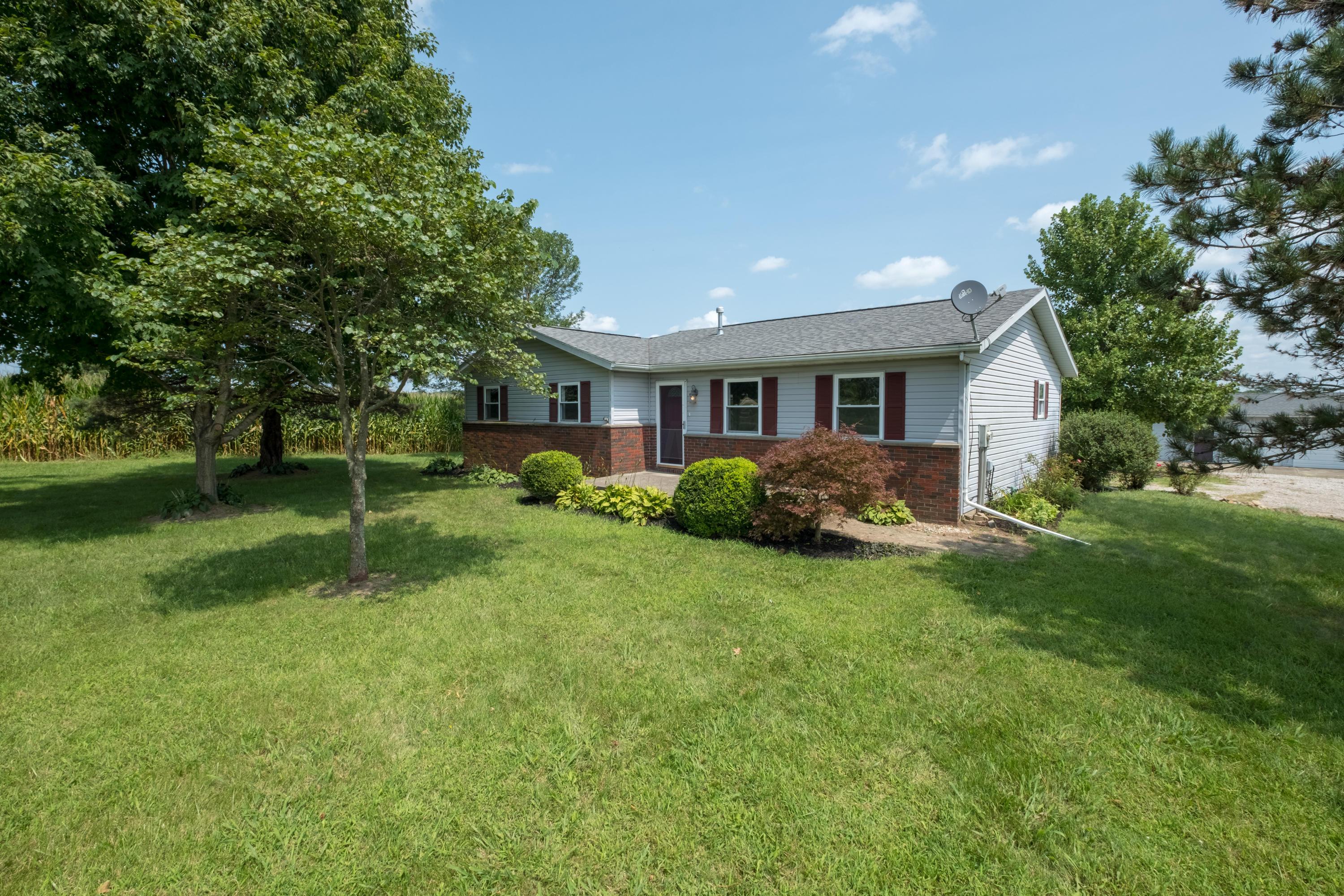 25910 Morris Salem Road Circleville, OH 43113 - Photo 3 of 32 Gallery Image 3