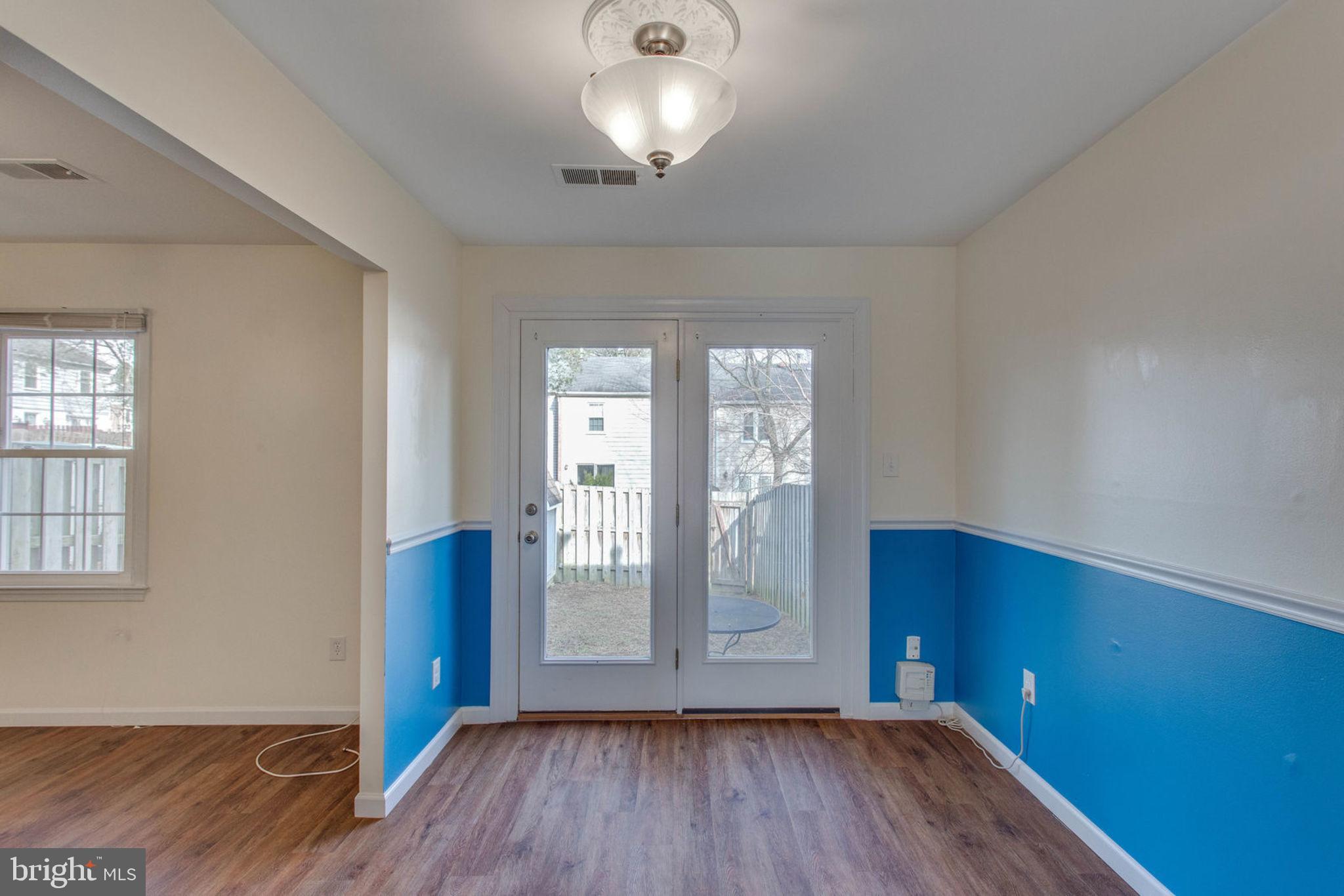 9530 Burdett Road Burke, VA 22015 - Photo 11 of 31 Dining Room
