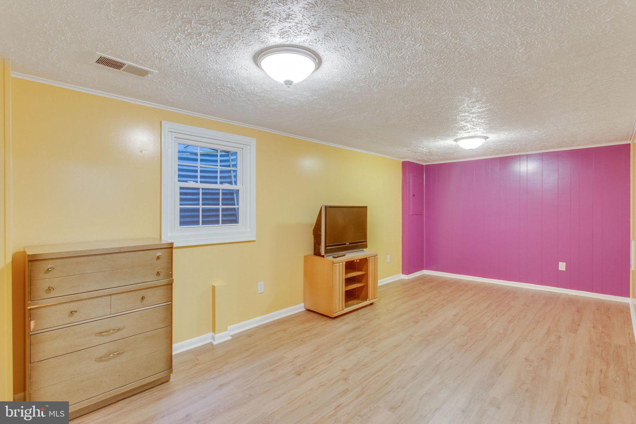 9530 Burdett Road Burke, VA 22015 - Photo 25 of 31 Lower Level Recreation Room