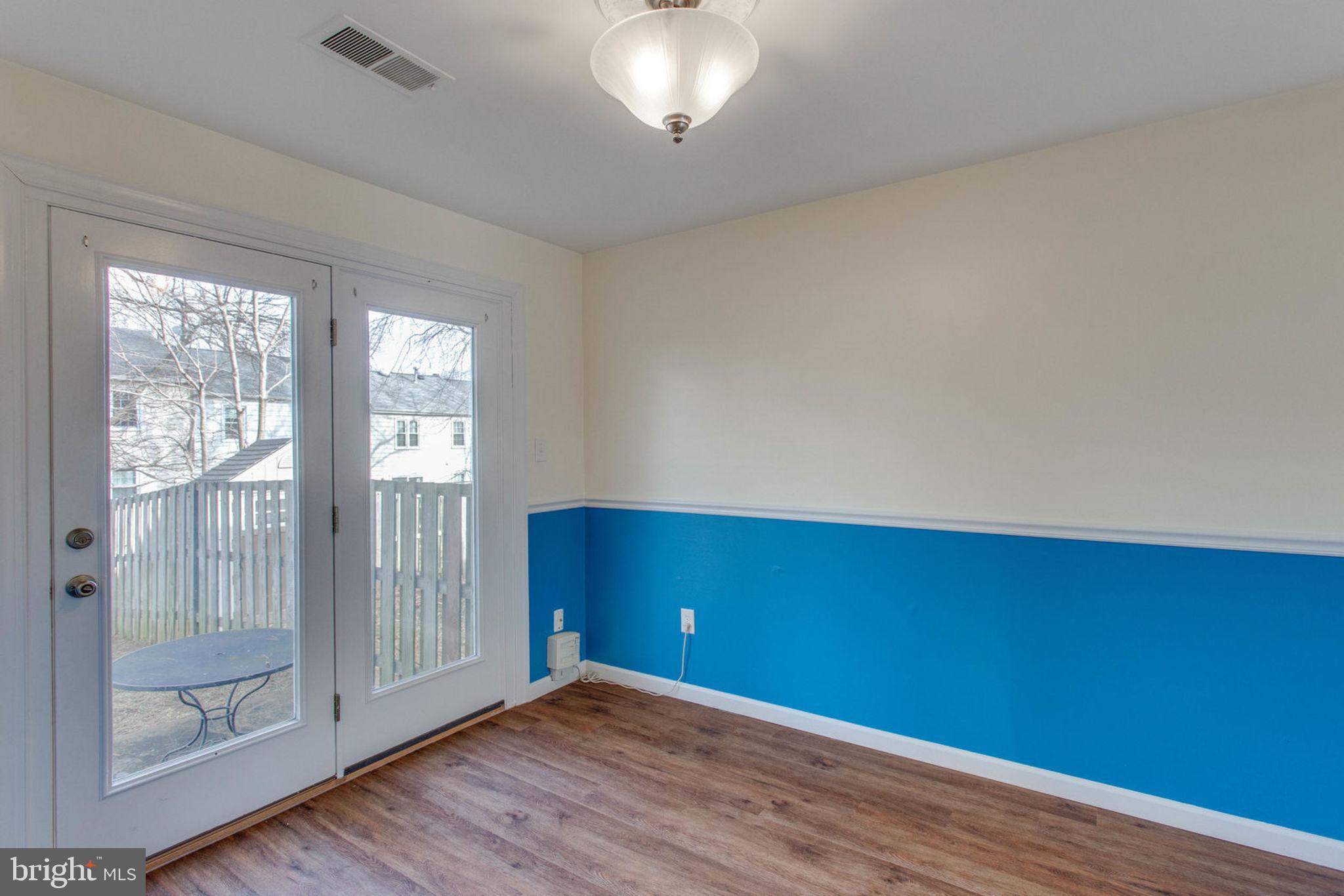 9530 Burdett Road Burke, VA 22015 - Photo 10 of 31 Dining Room