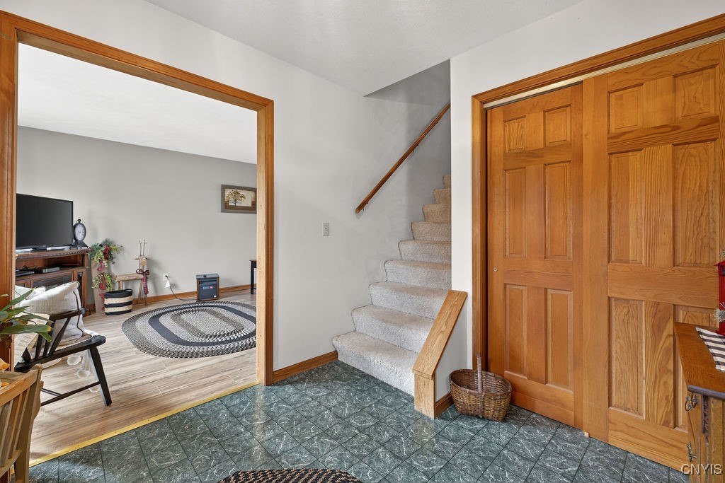 5461 Mobbs Road Fleming, NY 13021 - Photo 4 of 47