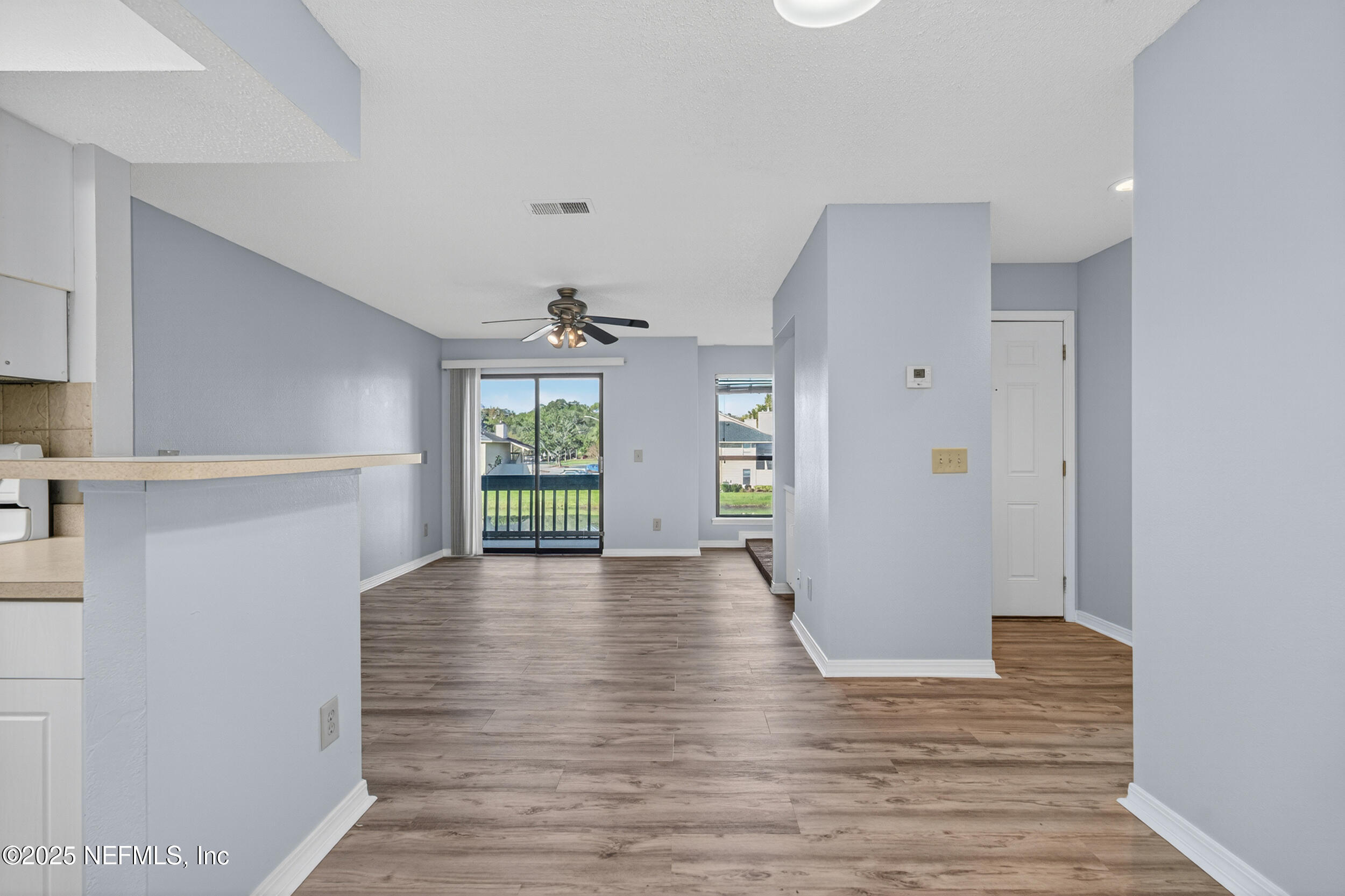 10200 Belle Rive Boulevard, Unit 212 Jacksonville, FL 32256 - Photo 2 of 36 22_10200 belle rive blvd 212-20