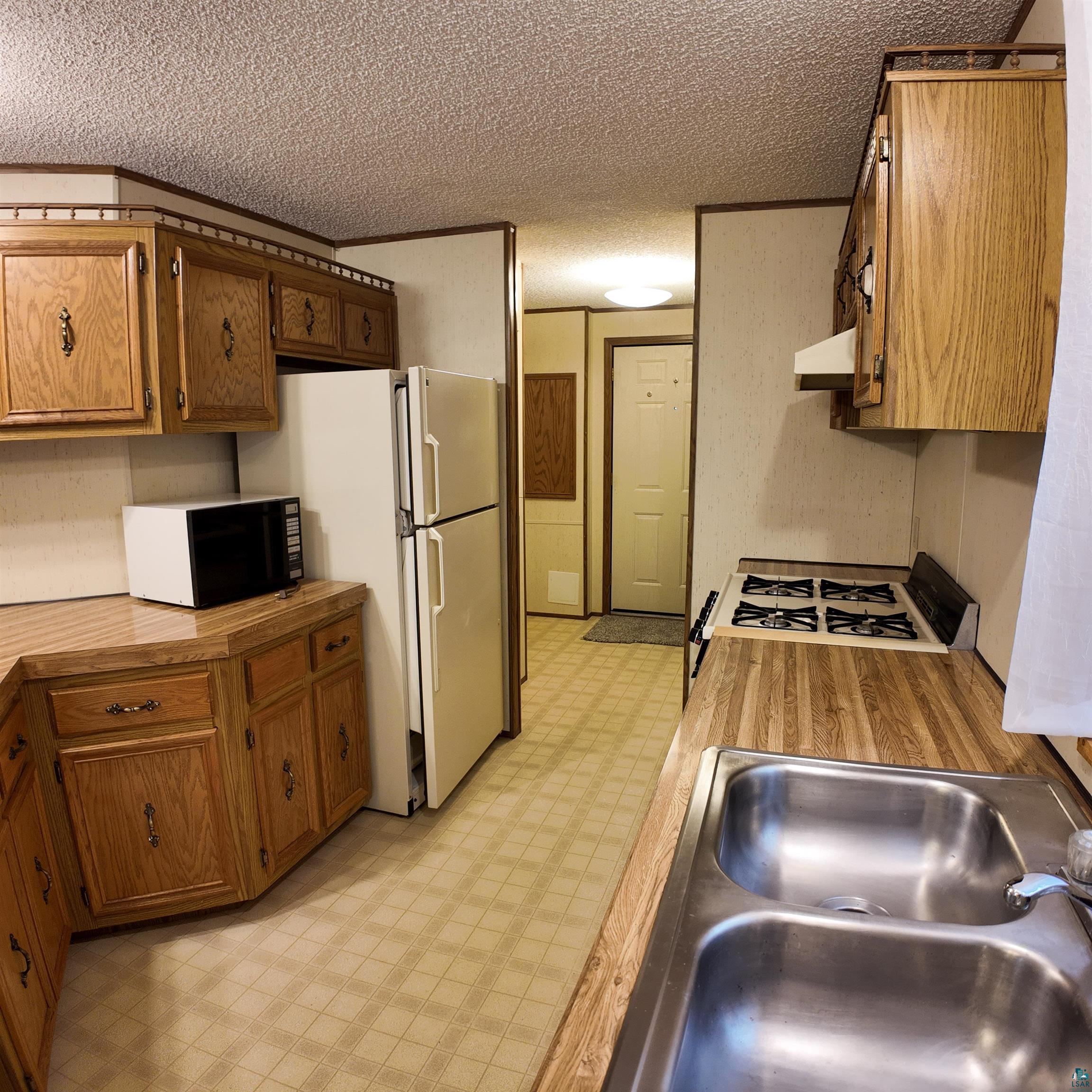 823 Creechville Road Grand Marais, MN 55604 - Photo 12 of 17 Gallery Image 12