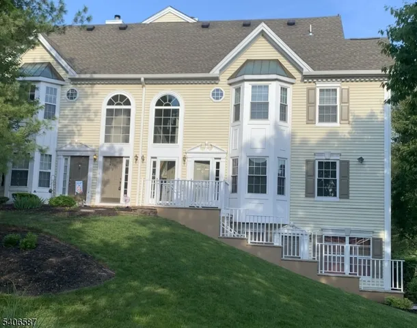 $3,100 | 1007 Magnolia Lane, Somerville, NJ 08876