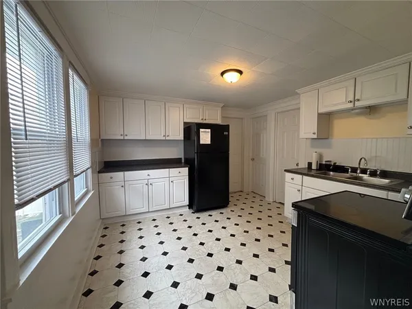 $1,250 | 232 Columbus Avenue, Buffalo, NY 14220