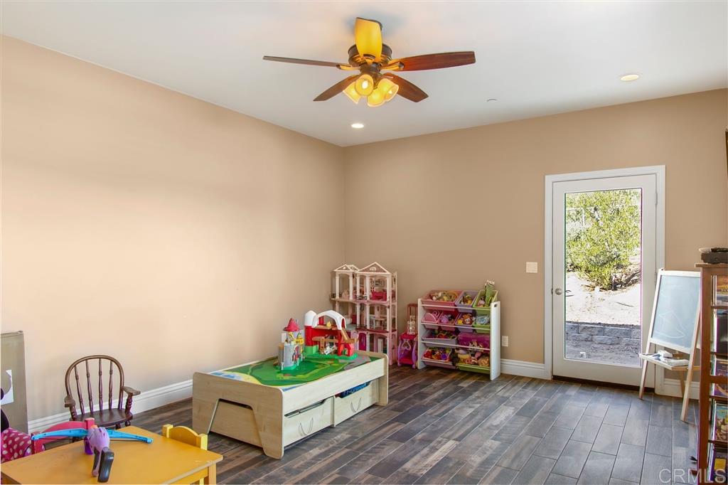 30403 Miller Road Valley Center, CA 92082 - Photo 17 of 22