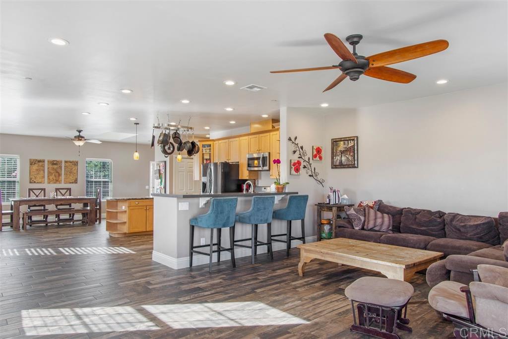 30403 Miller Road Valley Center, CA 92082 - Photo 8 of 22