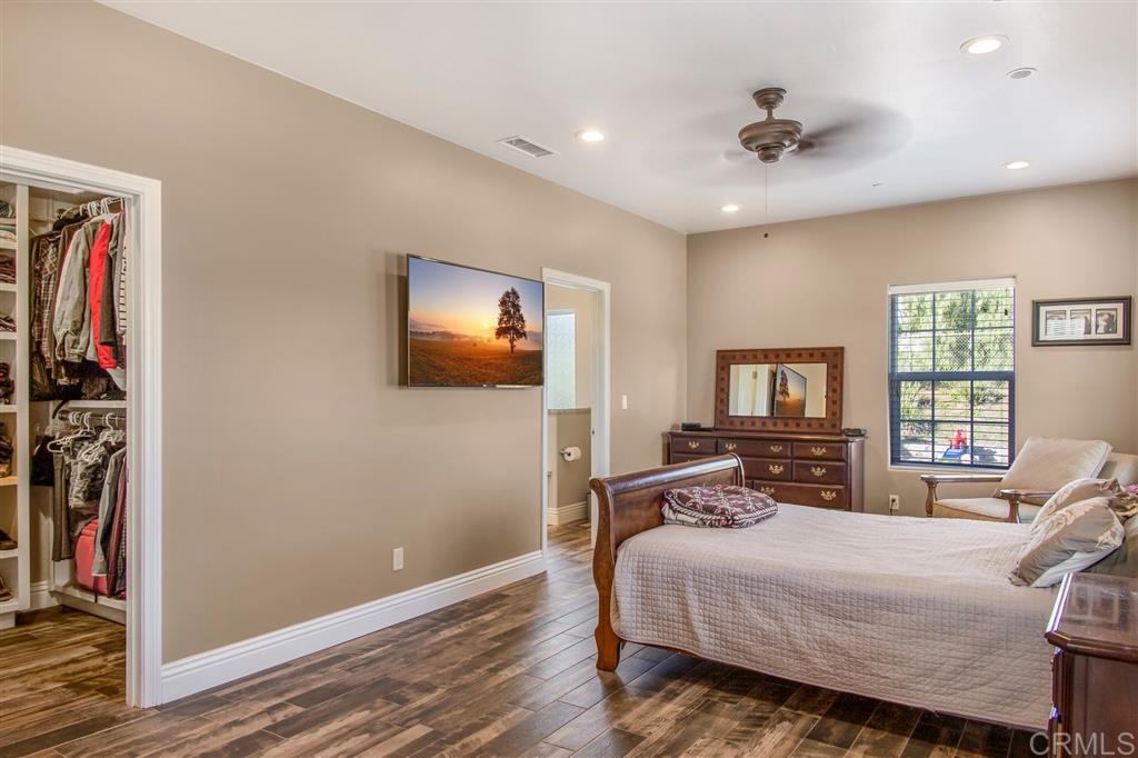 30403 Miller Road Valley Center, CA 92082 - Photo 10 of 22