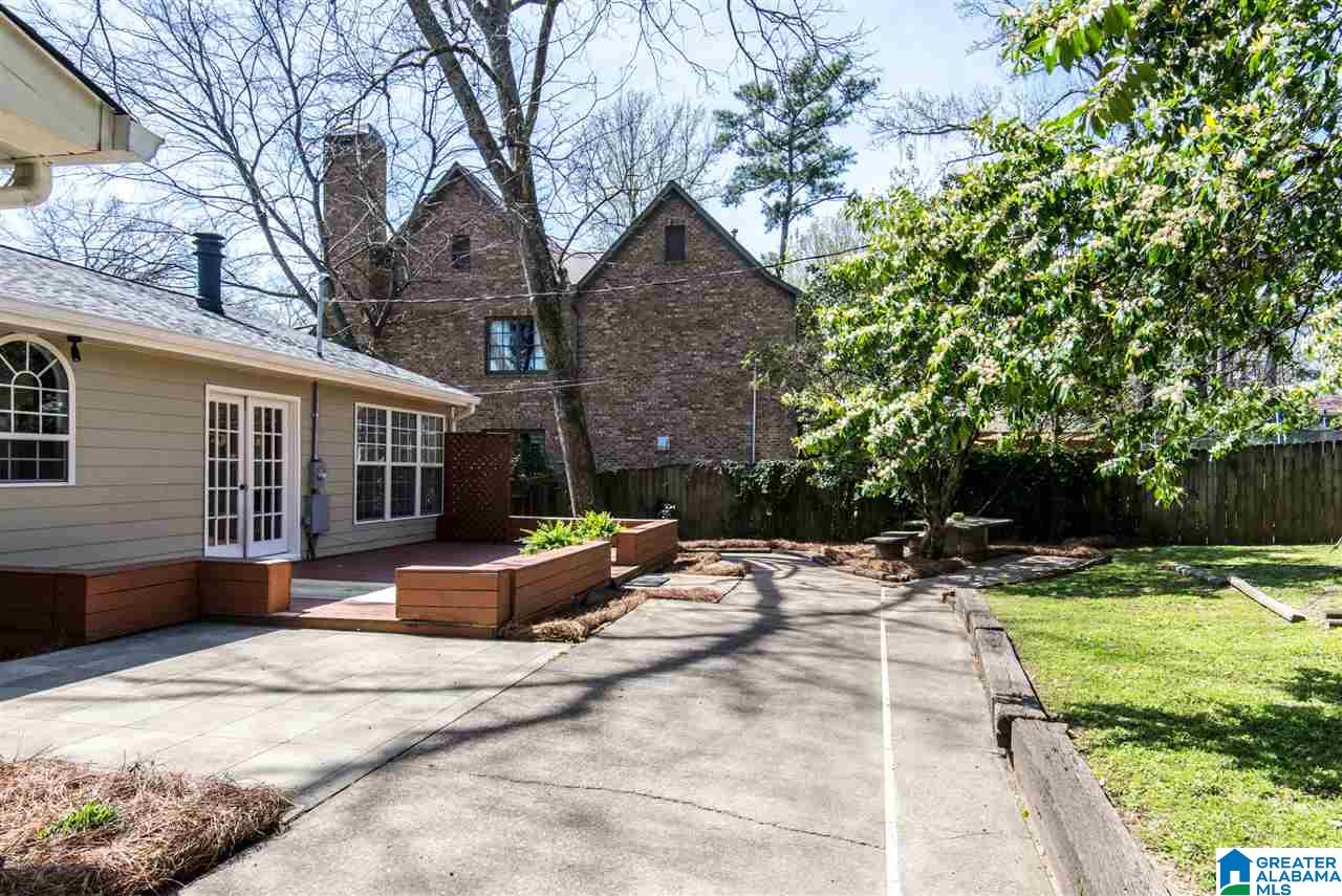 2036 Hickory Road Vestavia Hills, AL 35216 - Photo 25 of 28