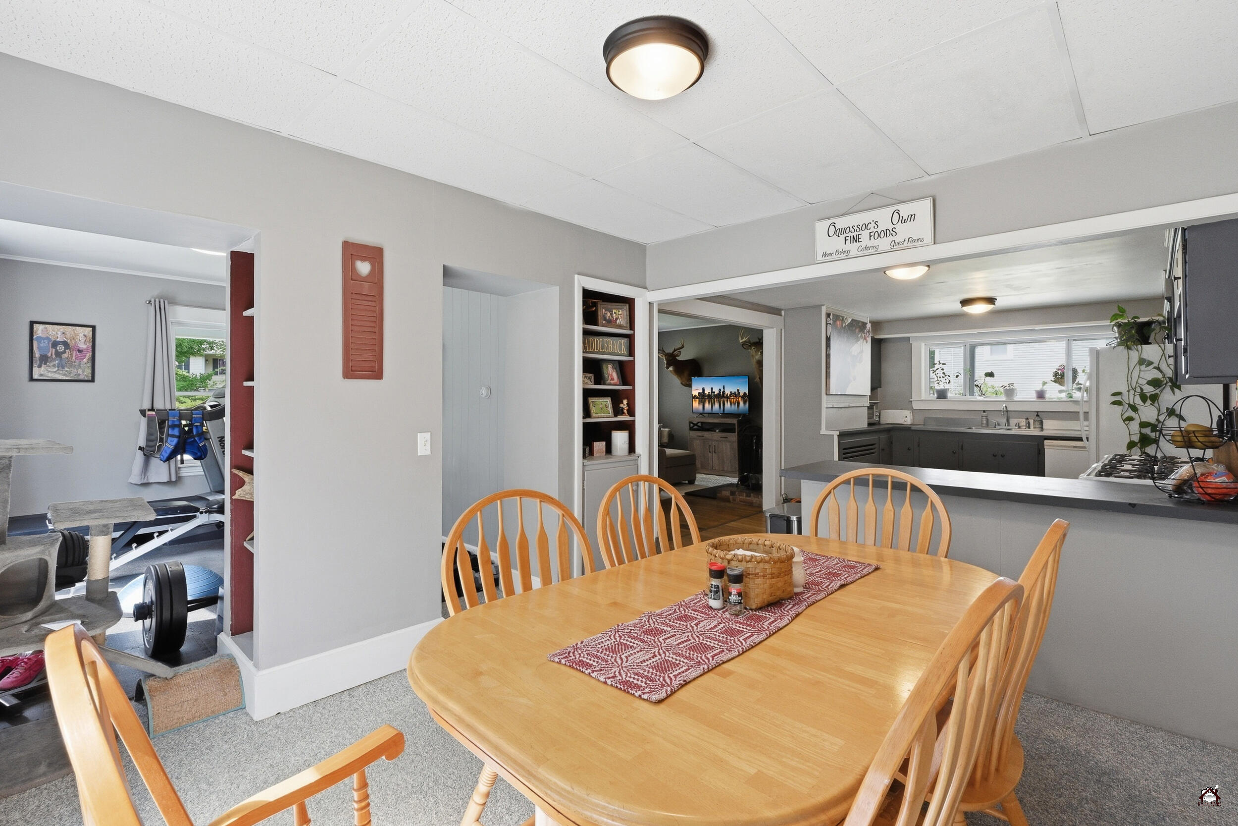 32 Rangeley Avenue Rangeley, ME 04964 - Photo 12 of 55 dining room
