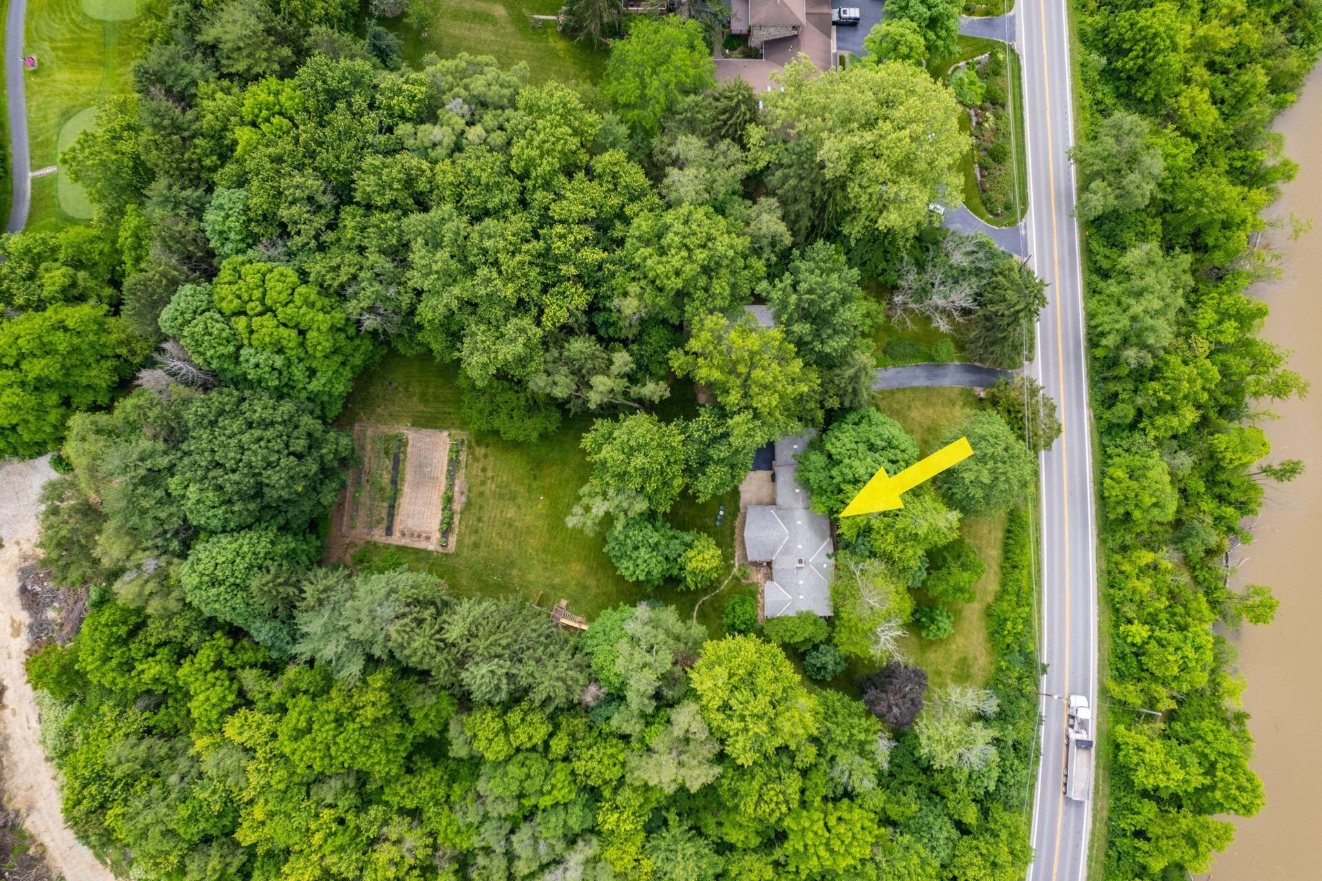 7945 Riverside Drive Powell, OH 43065 - Photo 5 of 60