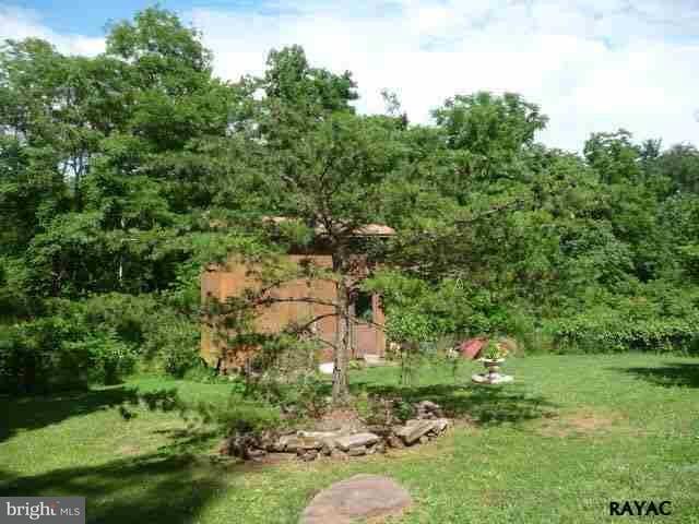 250 Cemetery Road Manchester, PA 17345 - Photo 17 of 17