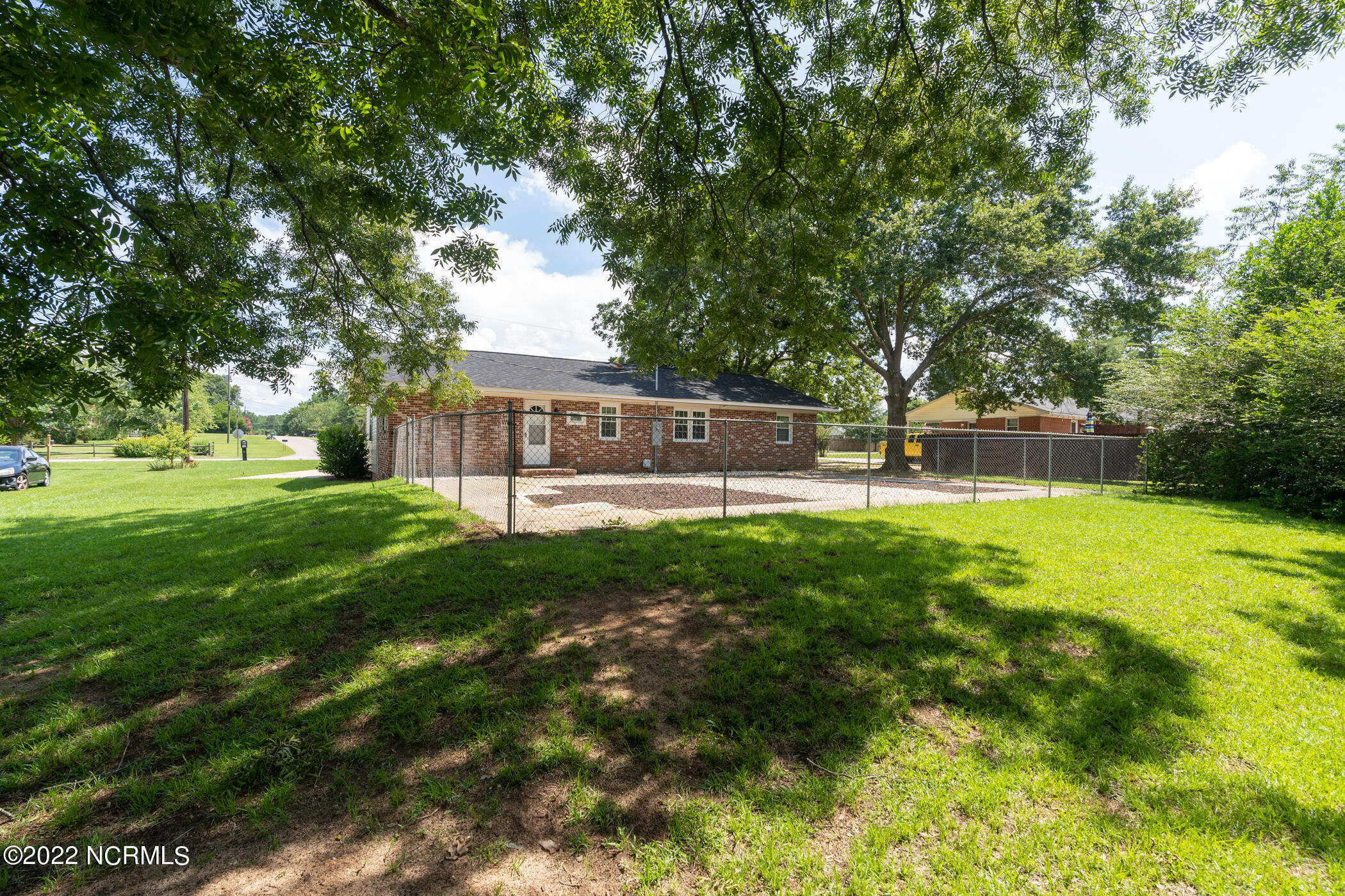 114 Elder Avenue Rockingham, NC 28379 - Photo 4 of 27 DSC01220