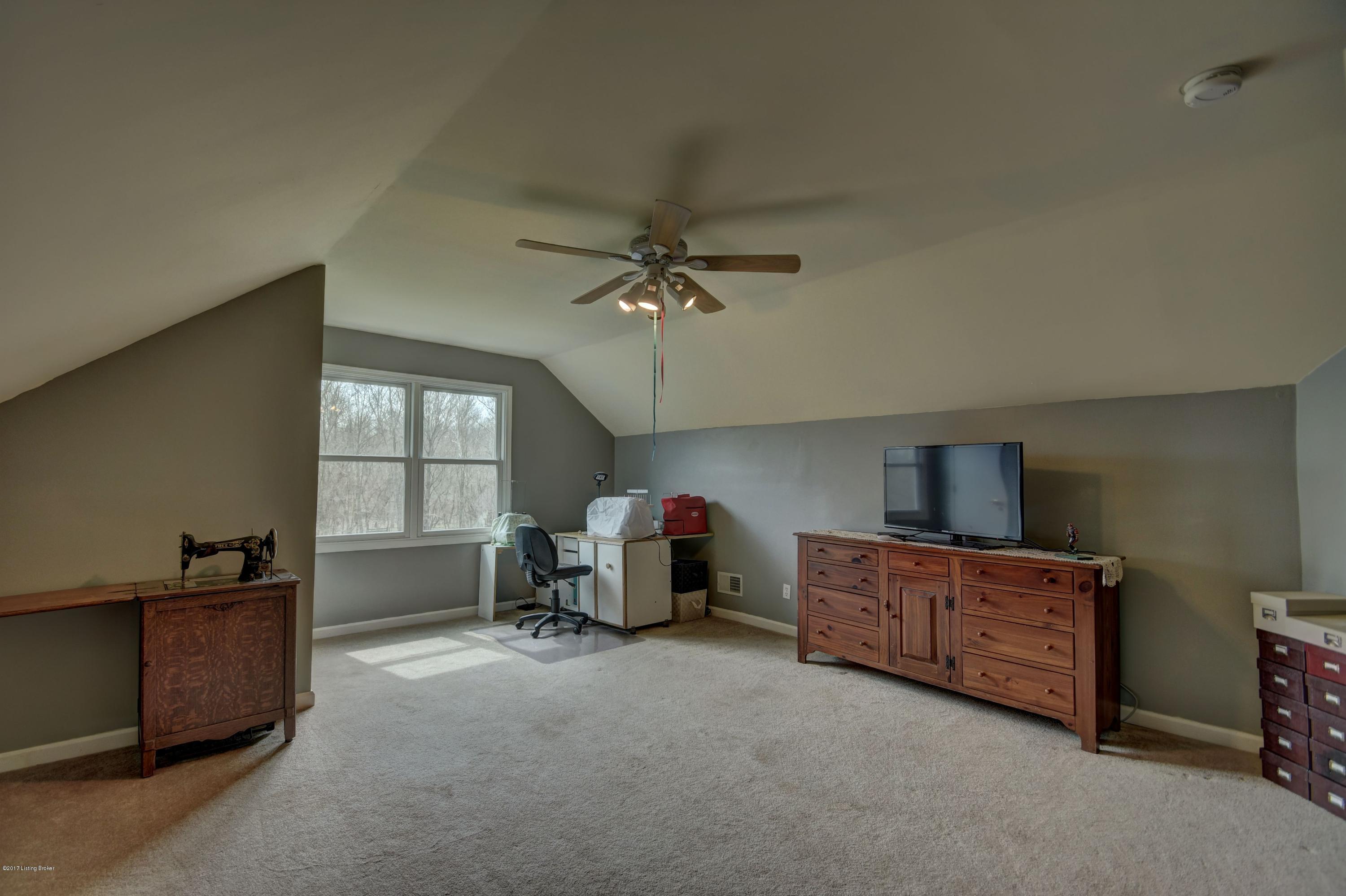 161 Conner Station Road Simpsonville, KY 40067 - Photo 16 of 47 Bonus Room