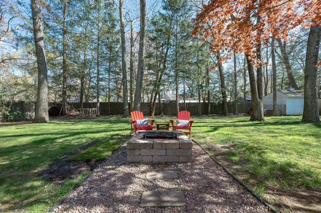 547 Maple Road Longmeadow, MA 01106 - Photo 39 of 40
