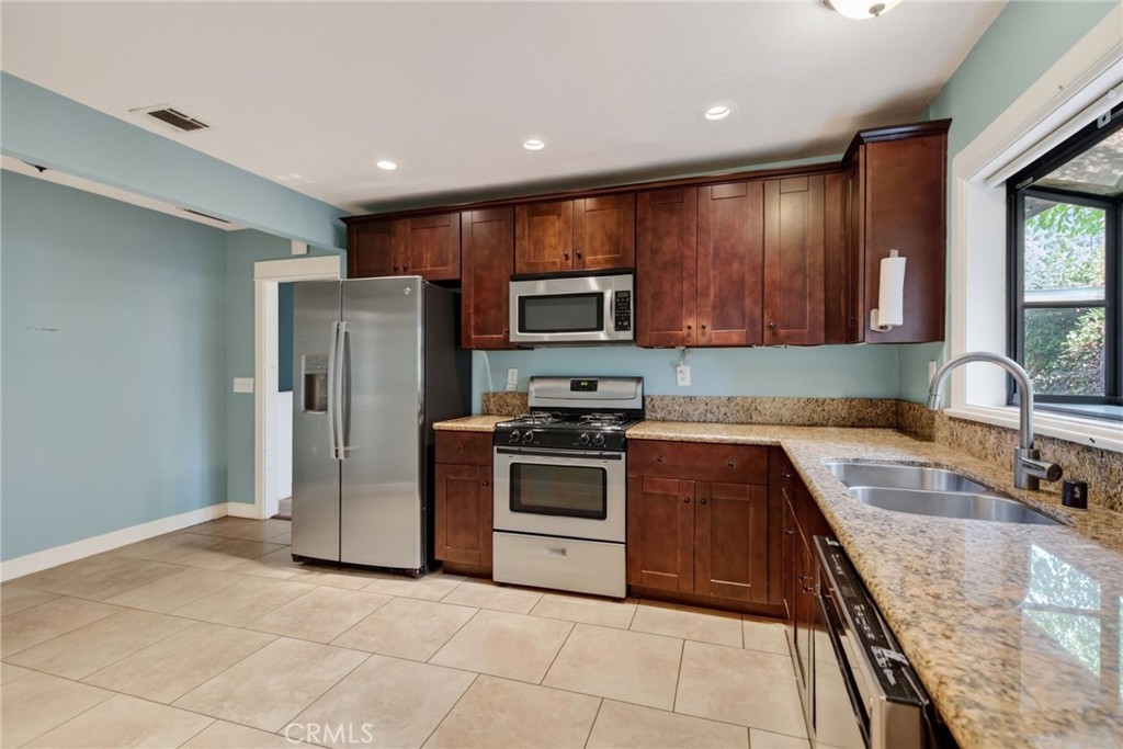 4290 Highland Place Riverside, CA 92506 - Photo 20 of 33 Gallery Image 20