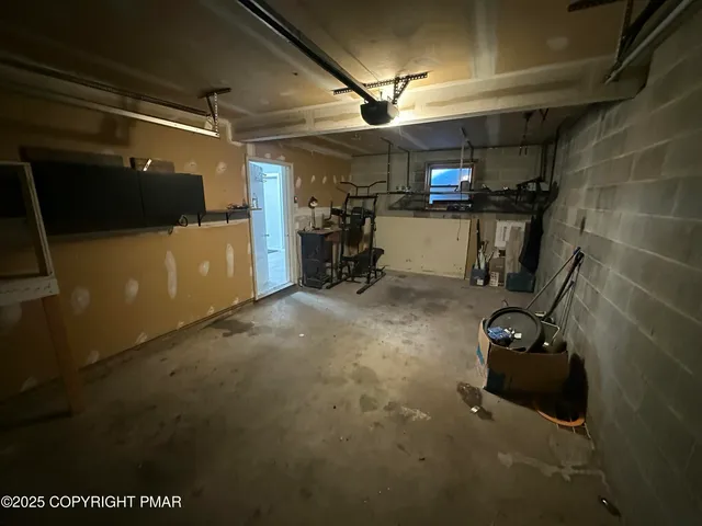 a view of a storage & utility room