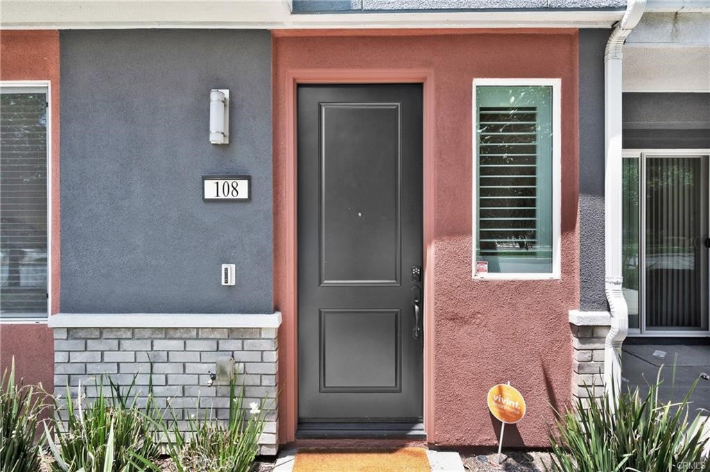 108 Unity Irvine, CA 92614 - Photo 3 of 15 Gallery Image 3