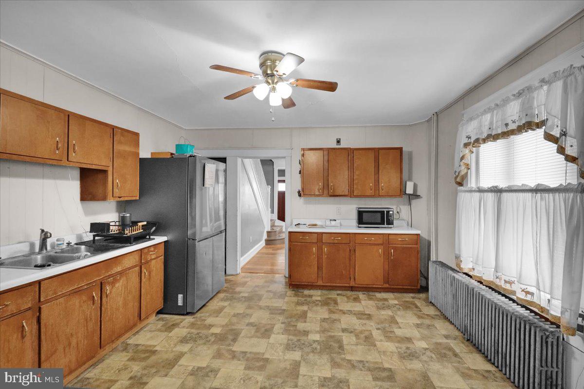 3418 West Penn Avenue Sinking Spring, PA 19608 - Photo 7 of 25