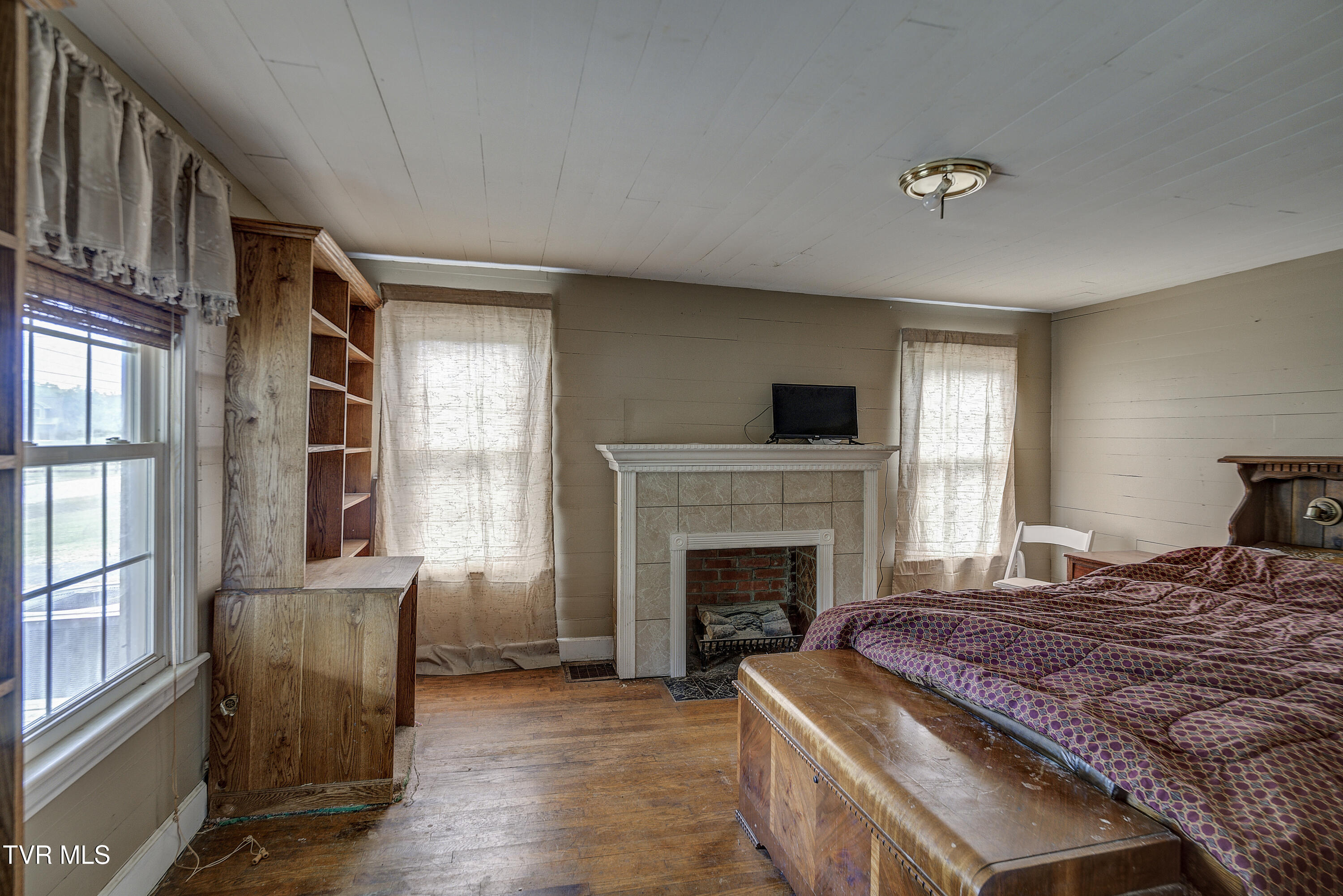 1235 Riverside Road Bluff City, TN 37618 - Photo 13 of 39 Riverside-8