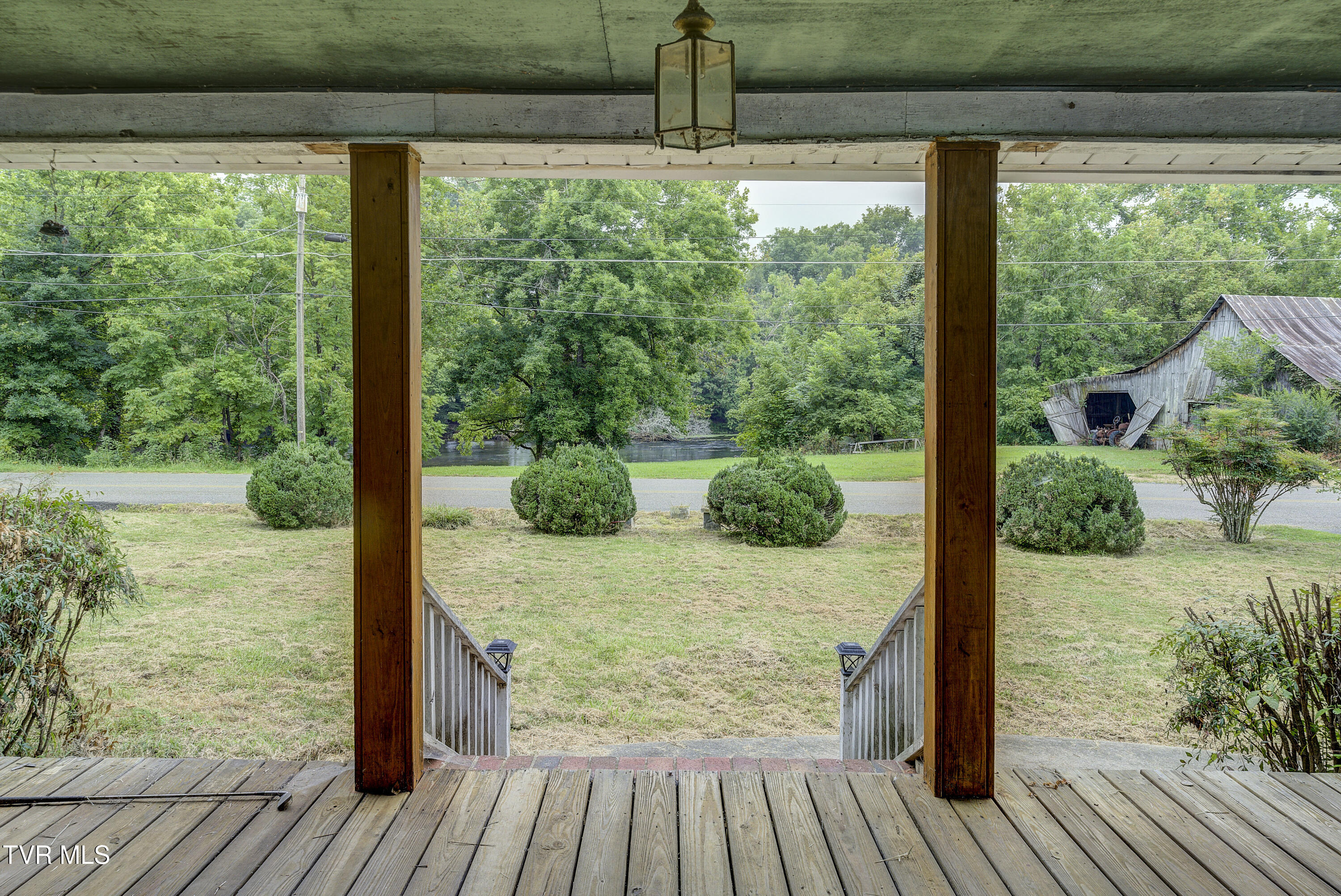 1235 Riverside Road Bluff City, TN 37618 - Photo 2 of 39 Riverside-28