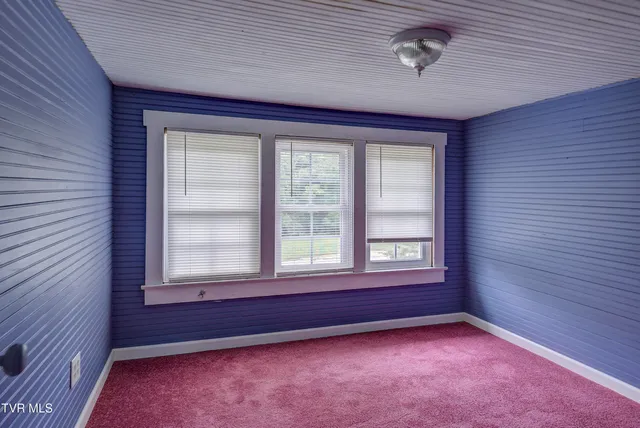 $177,900 | 1235 Riverside Road, Bluff City, TN 37618