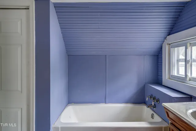 $177,900 | 1235 Riverside Road, Bluff City, TN 37618