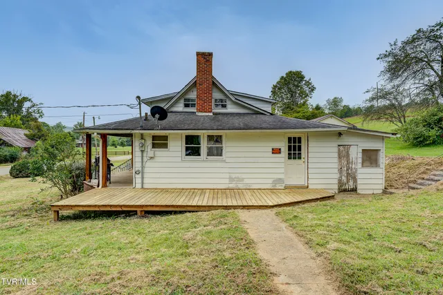 $177,900 | 1235 Riverside Road, Bluff City, TN 37618