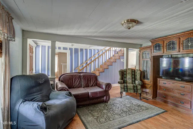 $177,900 | 1235 Riverside Road, Bluff City, TN 37618