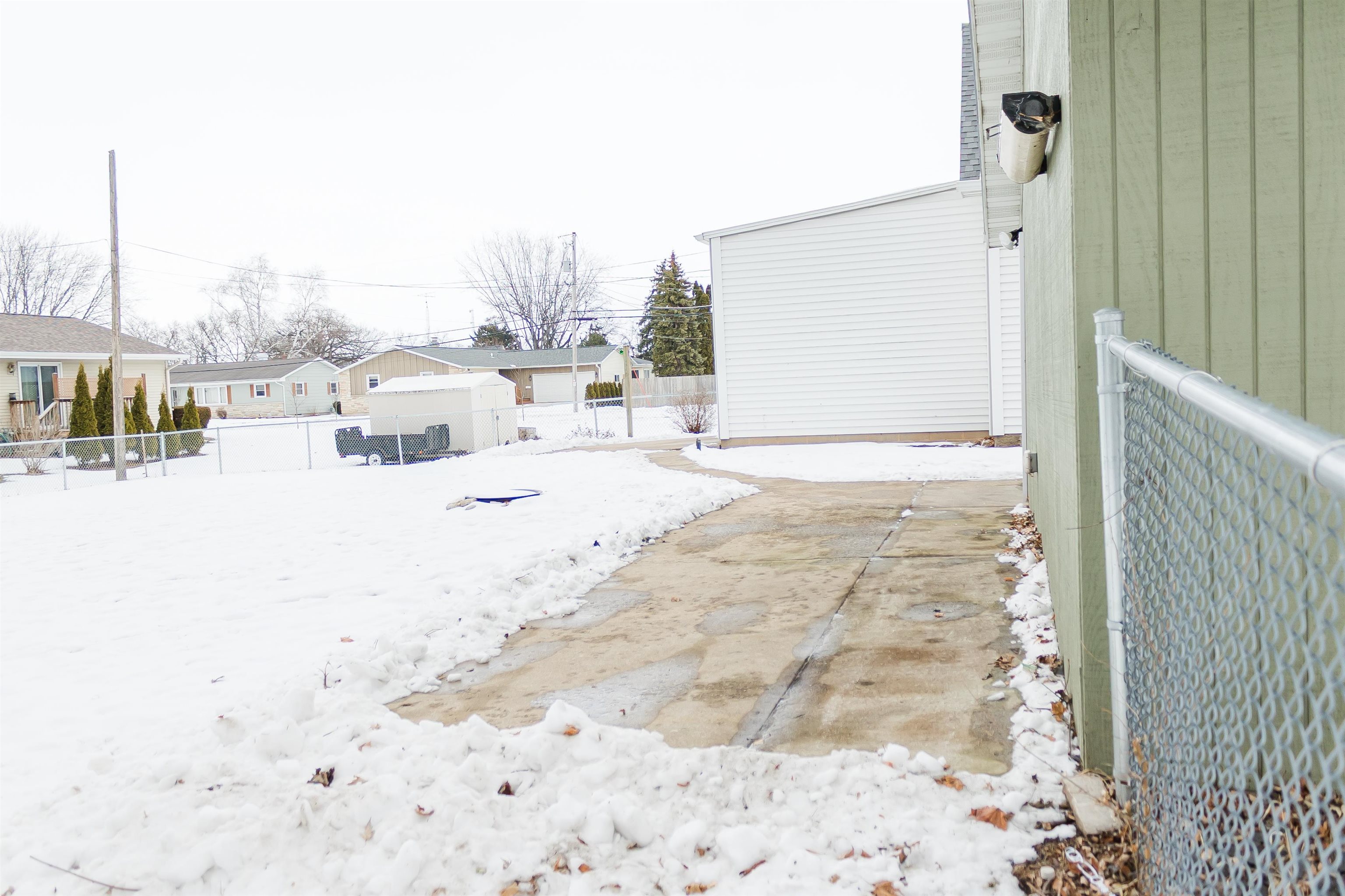 110 Polk Street North Fond du Lac, WI 54937 - Photo 36 of 38