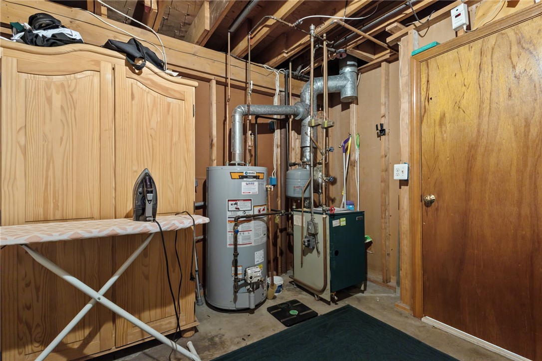 123 Rice Avenue East Providence, RI 02914 - Photo 28 of 38