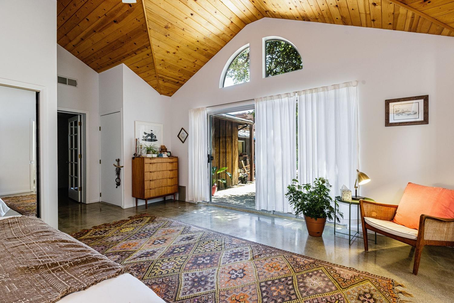 2291 Burnham Road Ojai, CA 93023 - Photo 13 of 31 Gallery Image 13