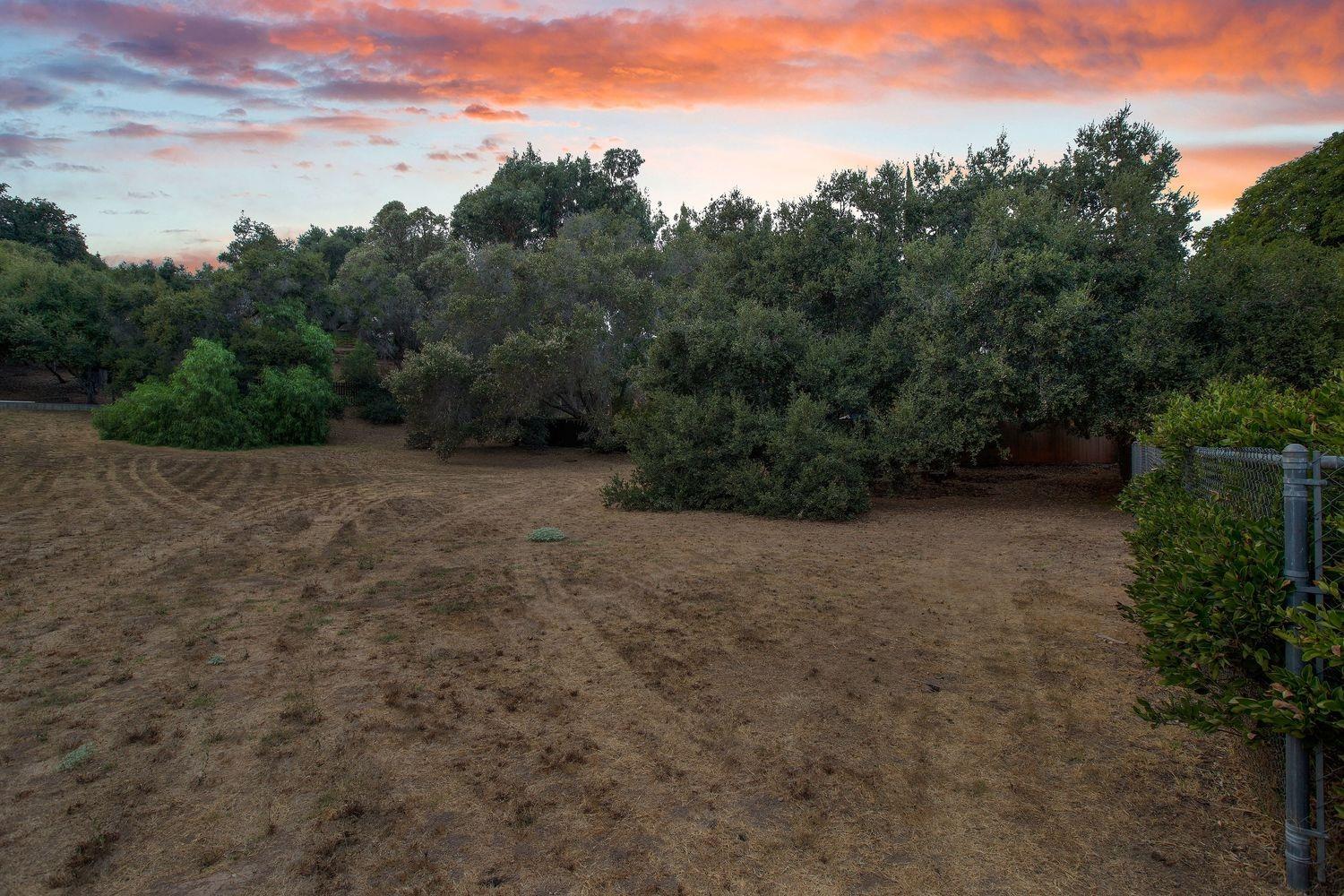 2291 Burnham Road Ojai, CA 93023 - Photo 30 of 31 Gallery Image 30