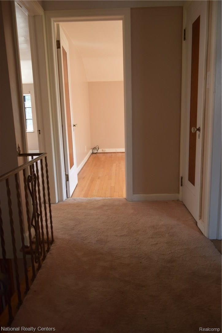 5207 Harvard Road Detroit, MI 48224 - Photo 23 of 34 upstairs
