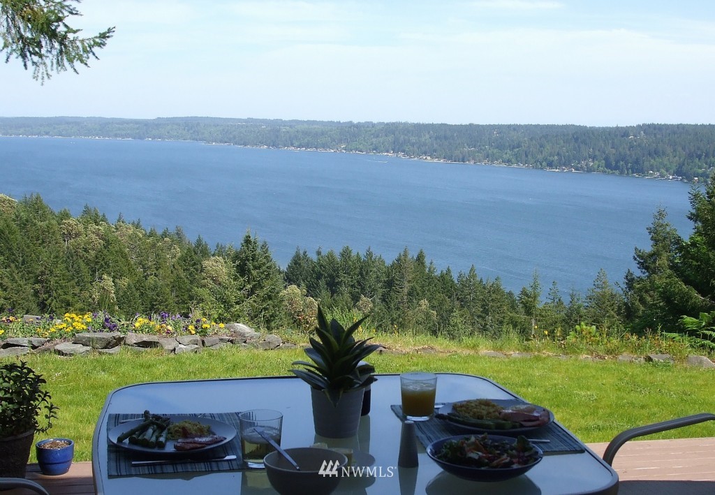 550 Northeast Belfair View Road Belfair, WA 98528 - Photo 1 of 1