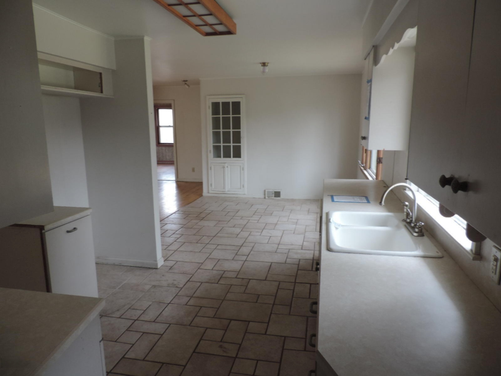 1279 Pontiac Road Benton Harbor, MI 49022 - Photo 16 of 29 263-374560 Kitchen I
