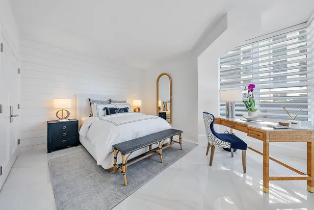 $2,775,000 | 3120 South Ocean Boulevard, Unit 2 101, Palm Beach, FL 33480