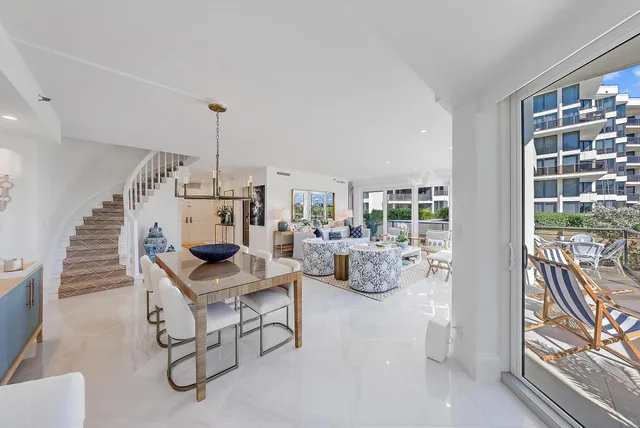 $2,775,000 | 3120 South Ocean Boulevard, Unit 2 101, Palm Beach, FL 33480