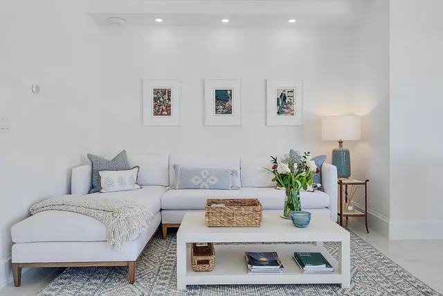 $2,775,000 | 3120 South Ocean Boulevard, Unit 2 101, Palm Beach, FL 33480